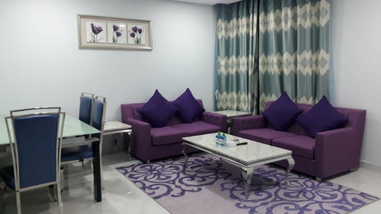 Swan Towers Aparthotel Manamah Buitenkant foto
