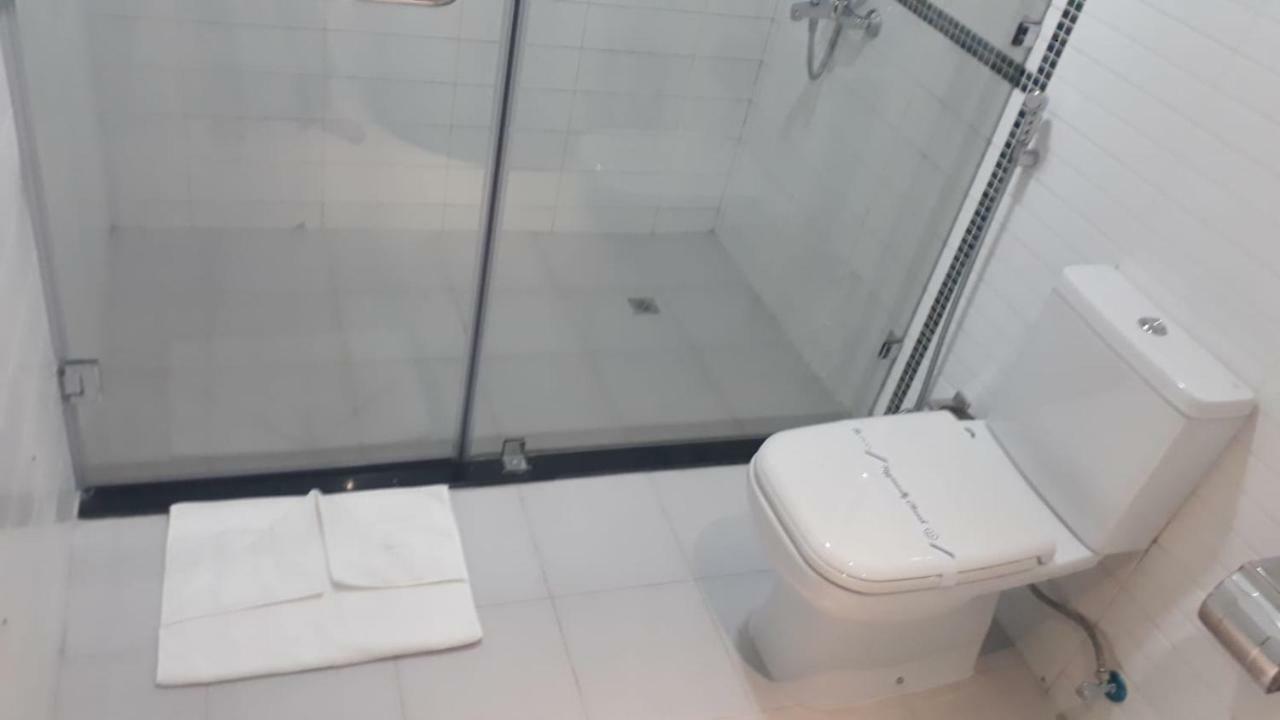 Swan Towers Aparthotel Manamah Buitenkant foto